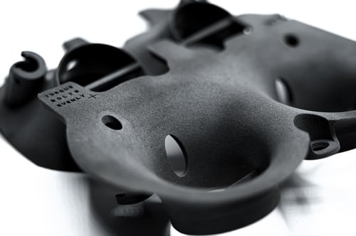 كأسات من شركة BT MOTO للهايبوزا موديلات 2022-2025