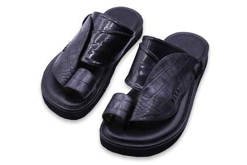 حذاء شرقي إيطالي اسود رمادي