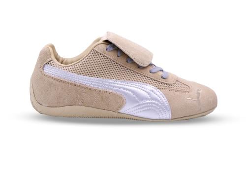 حذاء puma باللون البيج الفاتح