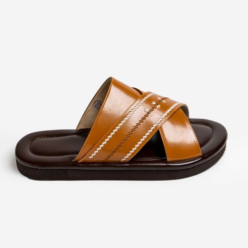 حذاء شرقي 5016