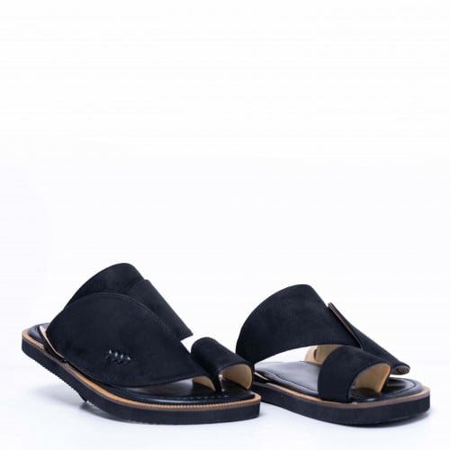 C31 حذاء شرقي وطني من ماركة سي ال تي