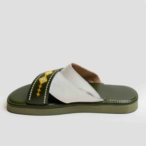 حذاء شرقي ch-126