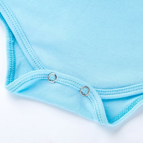 بدلة جميلة مع باند شعر