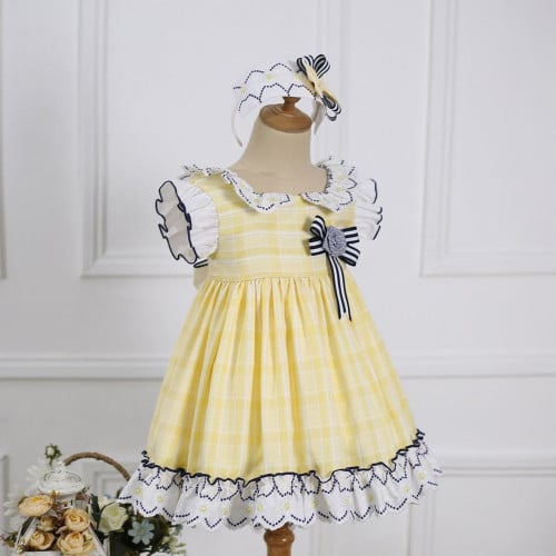 فستان أسباني مع طوق شعر