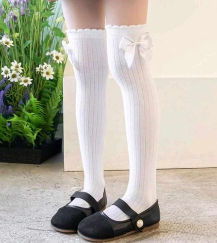 جوارب بنات طويلة أنيقة