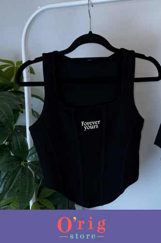 تيشيرت وتوب بعبارات لطيفة