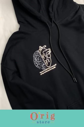 بلوفر نصف قلبي وعقلي