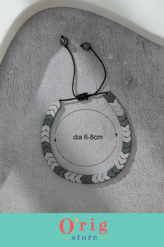 سوار عقيق بتصميم ربط