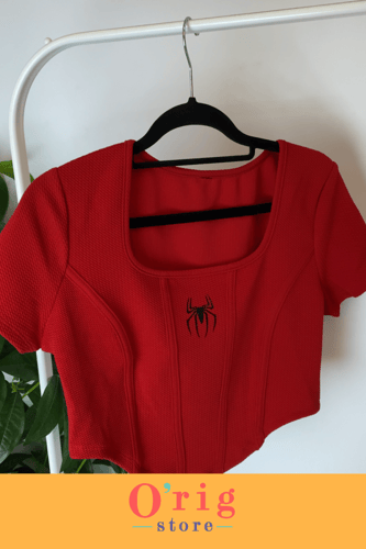 توب نسائي نص كم سبايدر مان