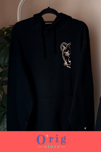 بلوفرات الثنائي الملكي