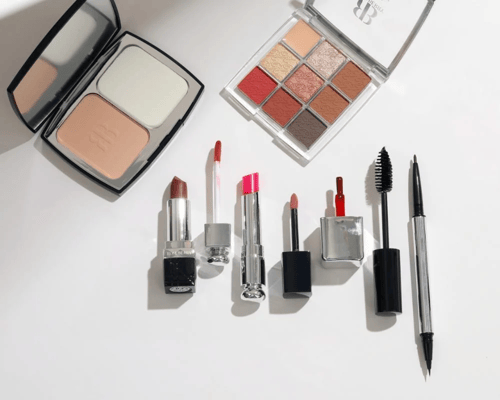 بوكس الفخامة والجمال في 24 قطعة