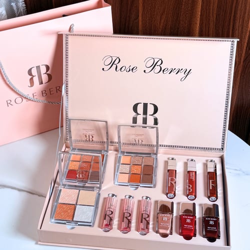 بوكس الجمال المتكامل من روز بيري