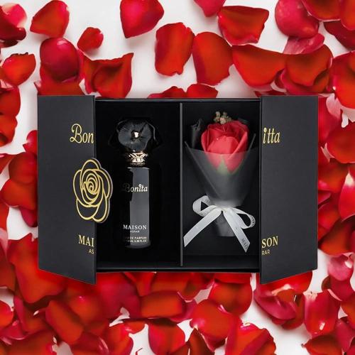 بوكس عطر الوردة 100 مل+ وردة حمراء - لمسة فاخرة تز...