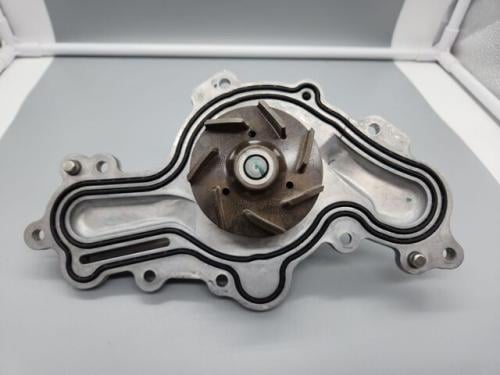 طرمبة ماء مازدا CX9 م2007-2016 اصلي وكالة