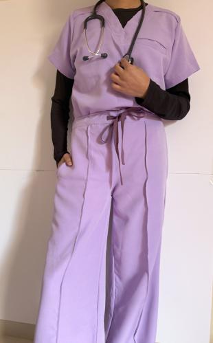 Formal scrub - موف