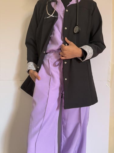 Formal scrub - موف