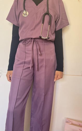 Scrub happiness-لون كاندي