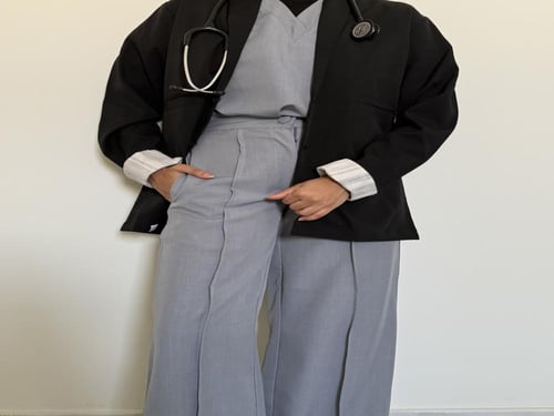 unique scrub- رمادي فاتح