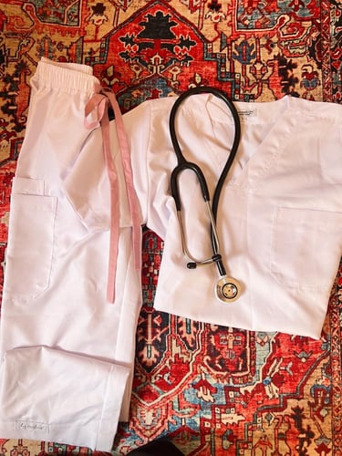 -scrub Dream ابيض