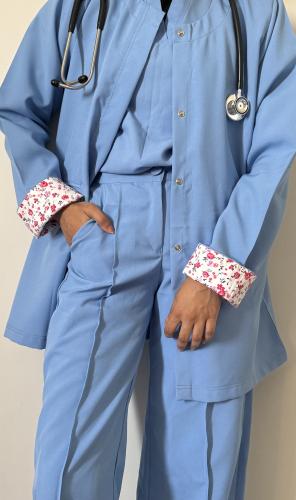 unique scrub- jacket - blue sky