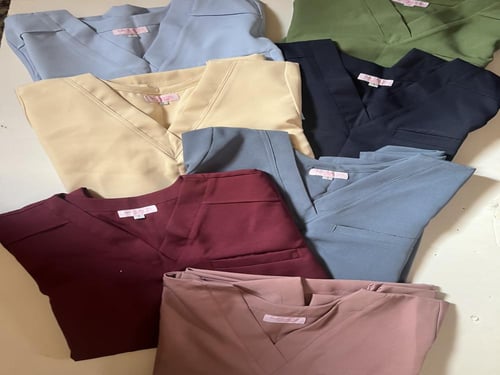 Formal Scrub -عنابي