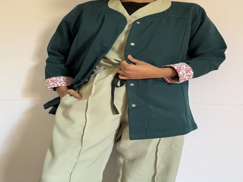 جاكيت الورد