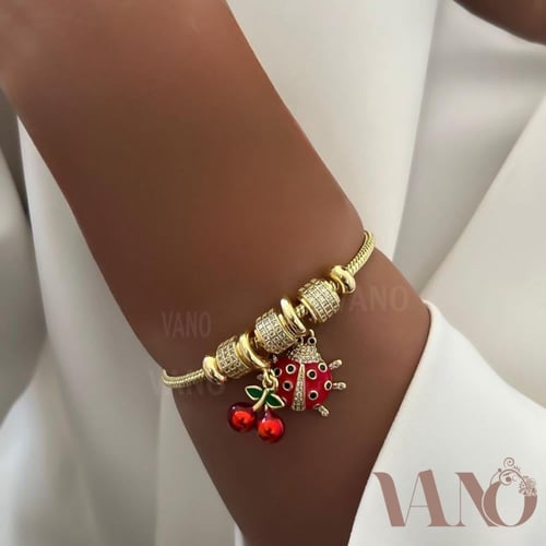 اسوار باندورا الكرزة