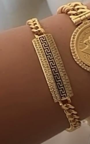 اسوار مطلي ذهب