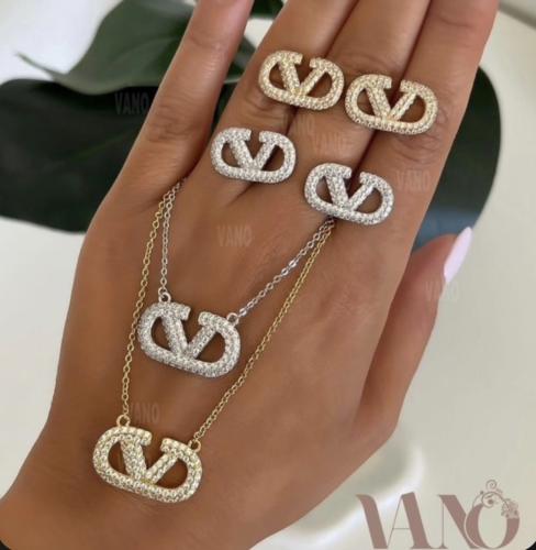 طقم فالنتينو مطلي
