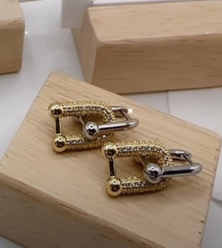 حلق تيفاني مطلي