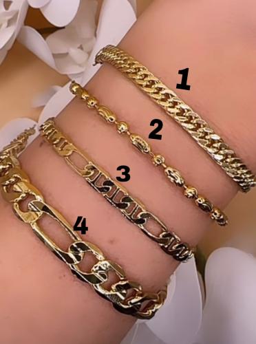 اساور مطلية