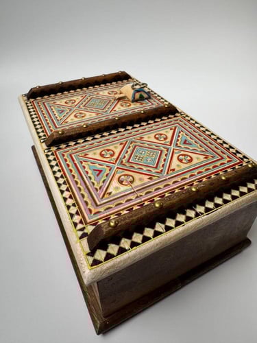 صندوق خشبي باب نجدي