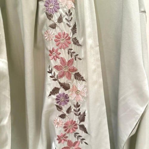 طقم صلاة مطرز