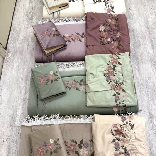 طقم صلاة مطرز