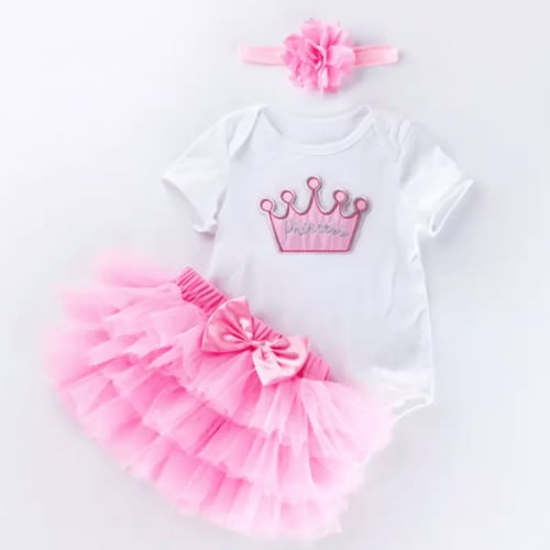 طقم الميلاد عمر سنه وسنه ونص