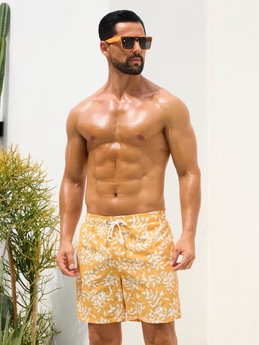 شورت رمال الشاطئ