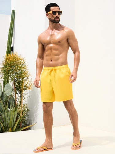 شورت نسيم النهار