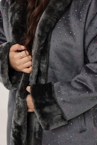 فروه نسائي قماش مخمل كريستال ملون