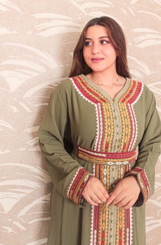 عبايه نسائيه مطرزه مع حزام