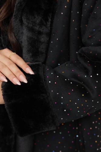 فروه نسائي قماش مخمل كريستال ملون