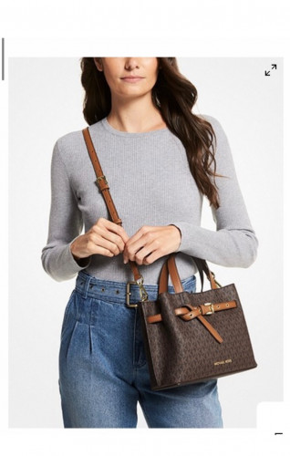 شنطة مايكل كورس بني Satchel