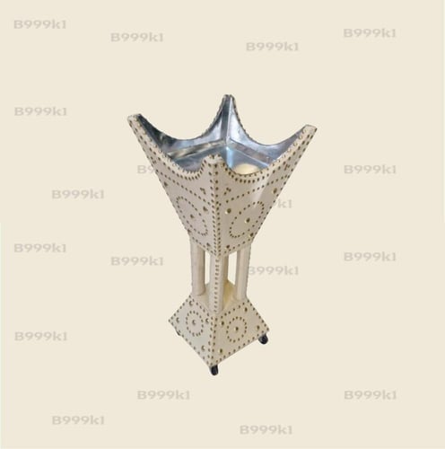 مبخره استاند تطريز عادي صغير