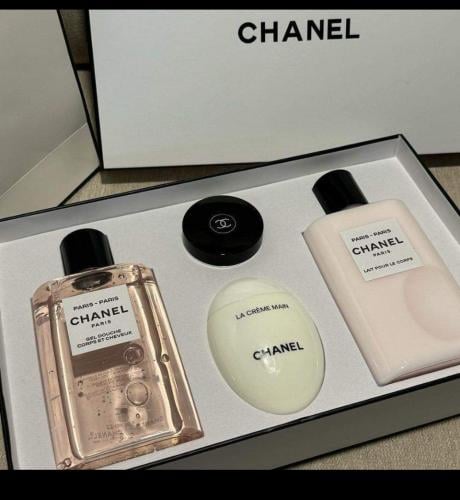 Chor Chanel Paris collection