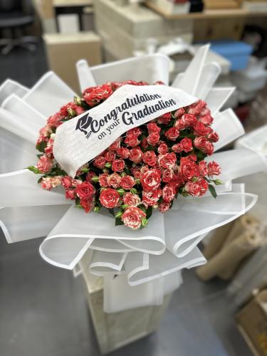 باقة تخرج ميني روز