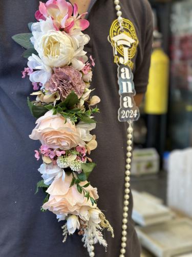 عقد تخرج (صناعي)