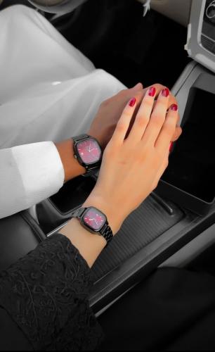بكج ساعات اسود مع احمر