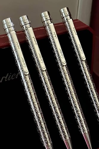 قلم فخامة بالاسم حسب الطلب