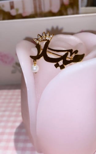 بروش مع الكرستال