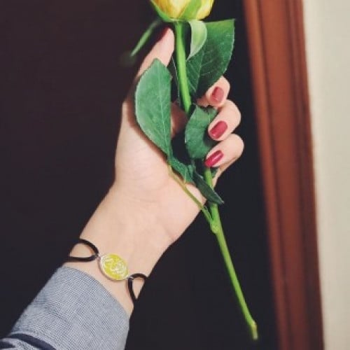 اسوارة بالاسم مع الصدف الافريقي
