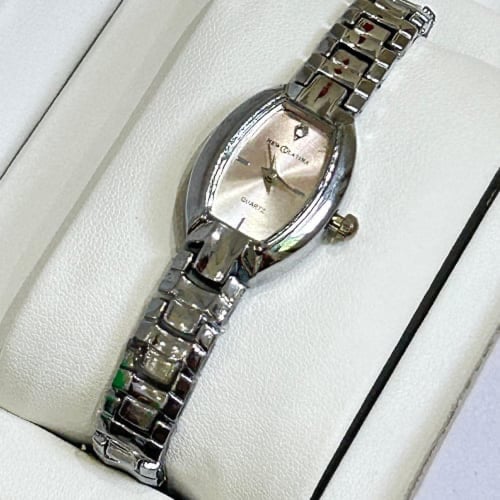 ساعة اطفال للجنسين